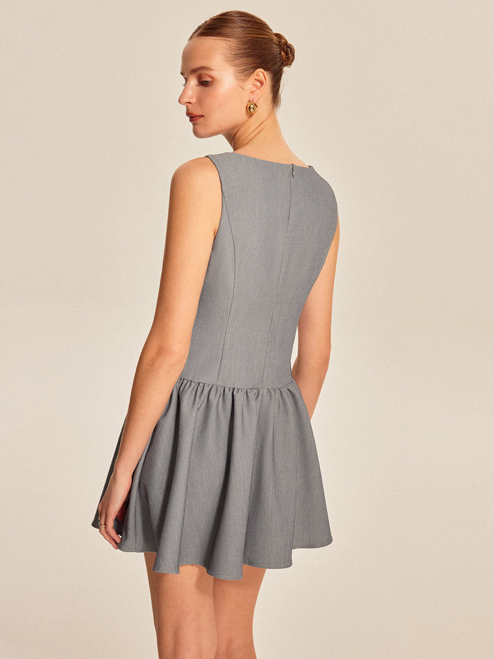 Button-Front-Kleid mit Falten und ohne Ärmel