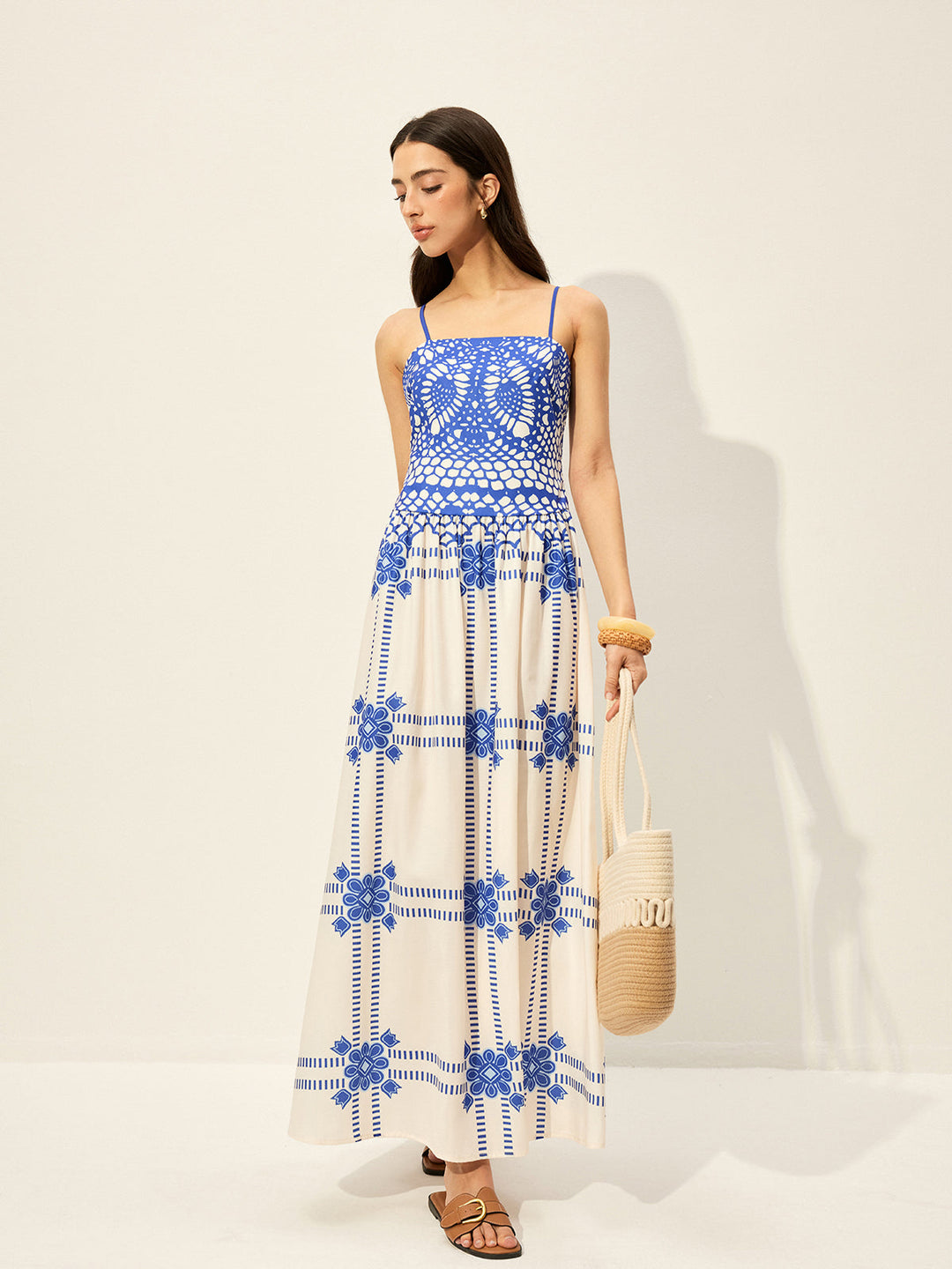 Bedrucktes Kleid mit verstellbaren Spaghettiträgern und Reißverschluss