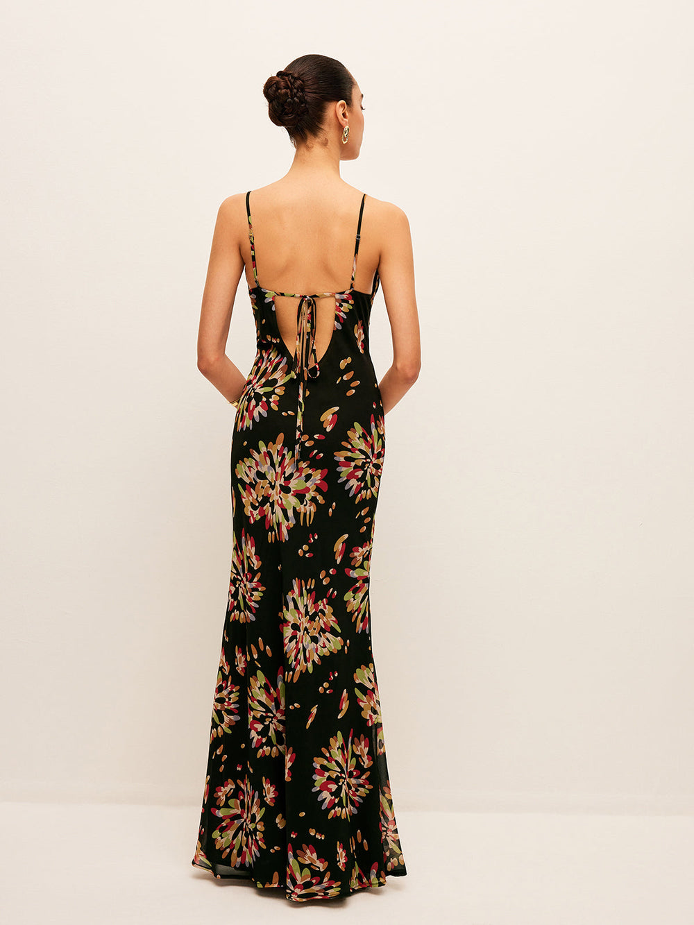 Boho Gebundenes Chiffon-Kleid mit Rückenschnürung