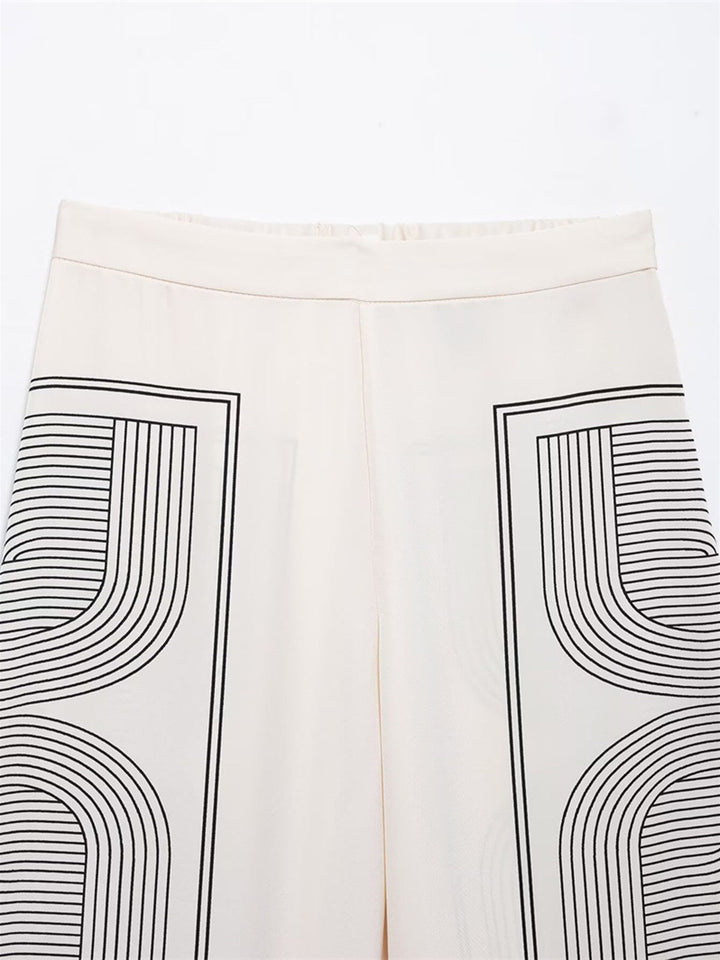 Mittelweite Hose mit geometrischem Print und weitem Bein