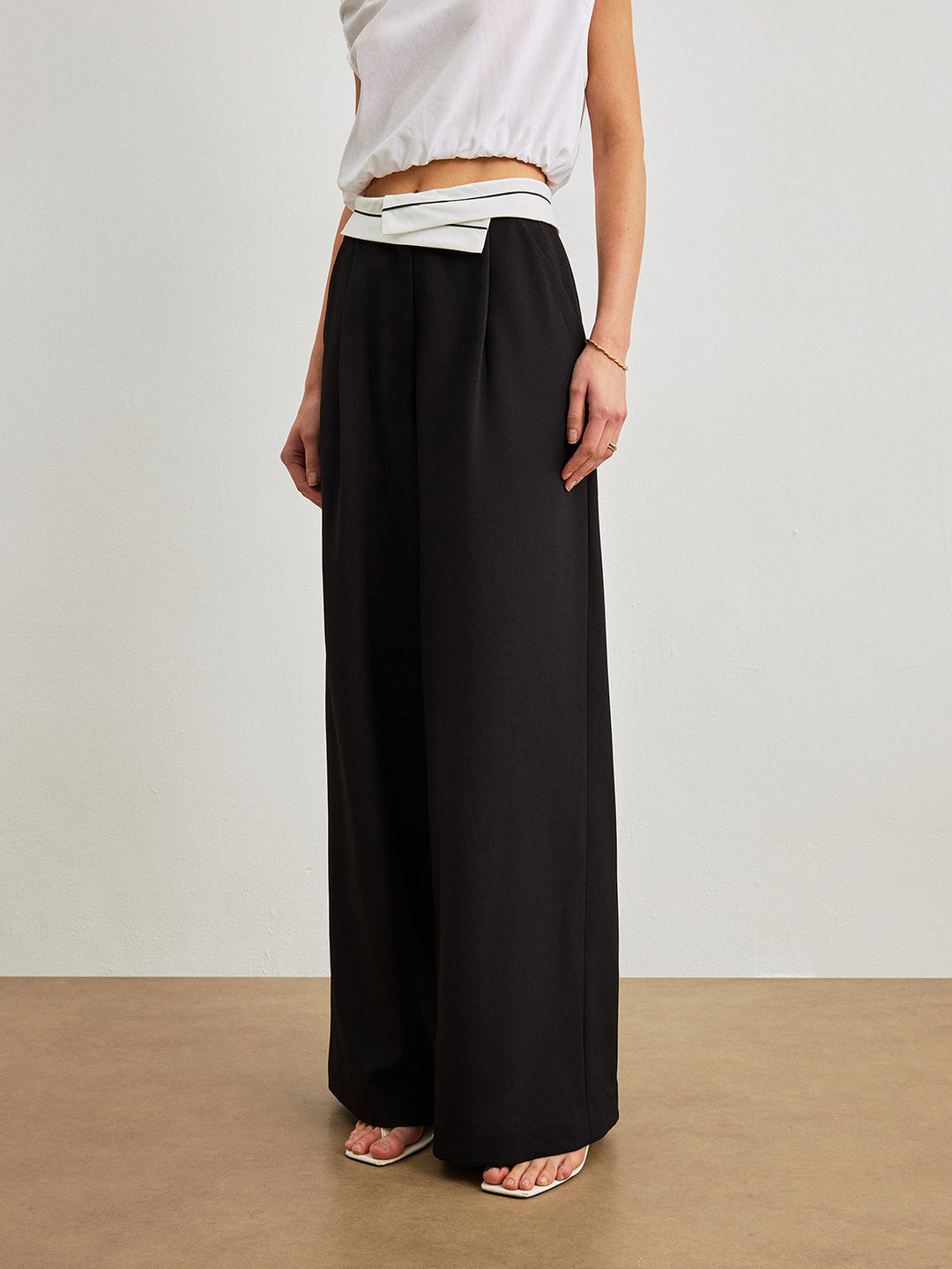 Mid-Waist Hose Mit Taschen & Kontrastbund