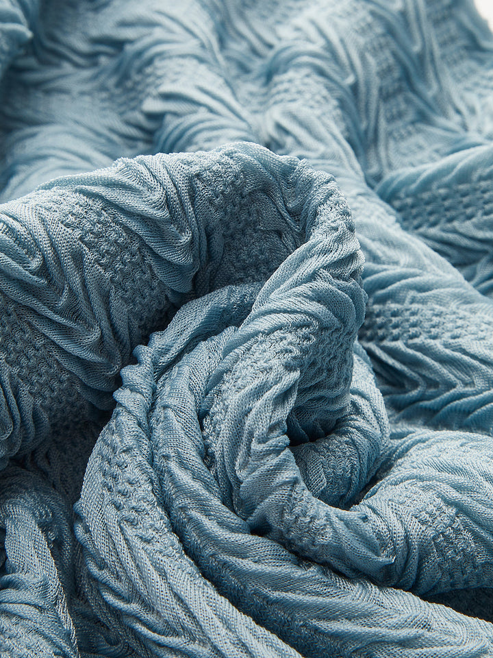 Kleid mit Rüschen-Detail und schulterfreiem Ausschnitt