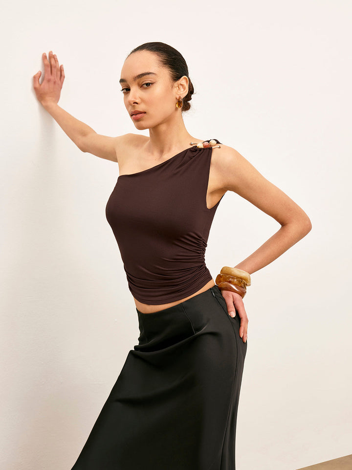 One-Shoulder-Oberteil mit Metalldetail und Raffung