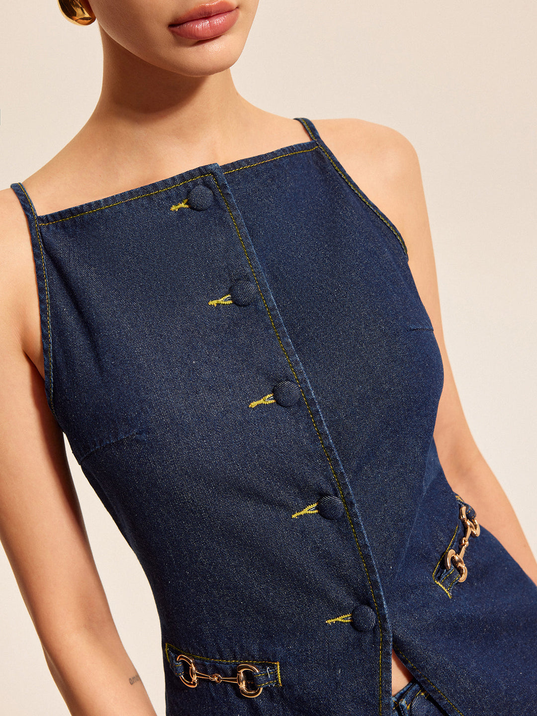 Button Detail Denim Shorts Set Mit Schnallenakzenten