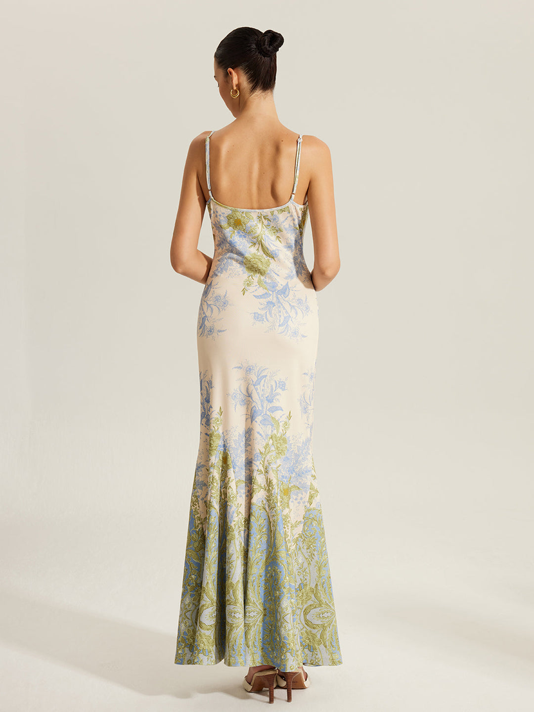 Blumenkleid mit Spaghettiträger