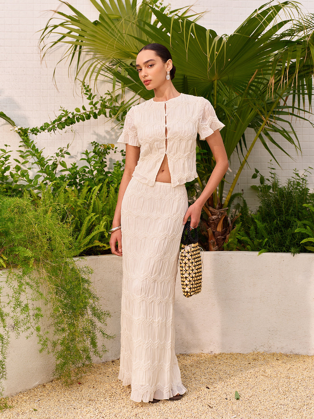 Kurzärmeliges Crop Top mit Knöpfen und Rock-Set