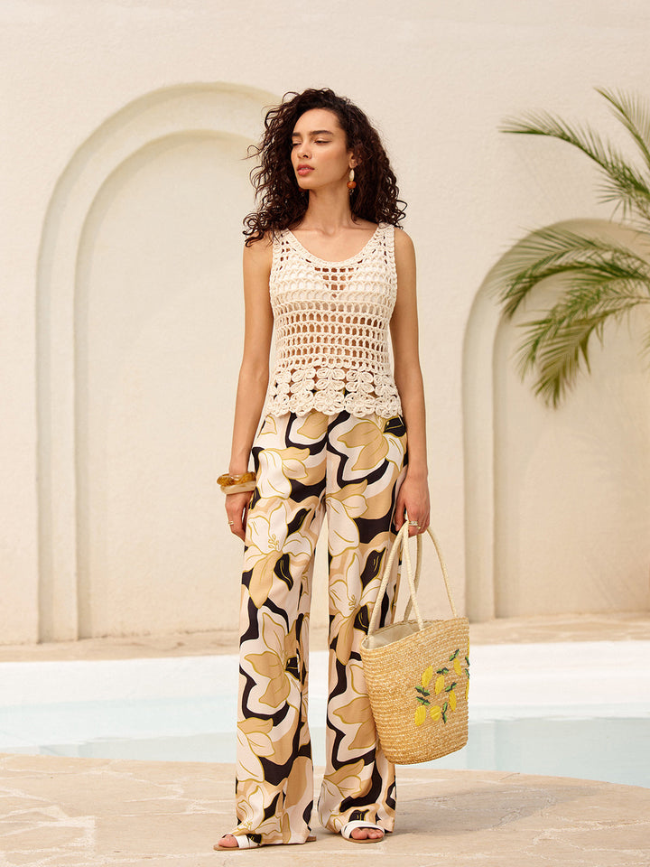 Mittel taillierte Hose mit Blumendruck und Taschen