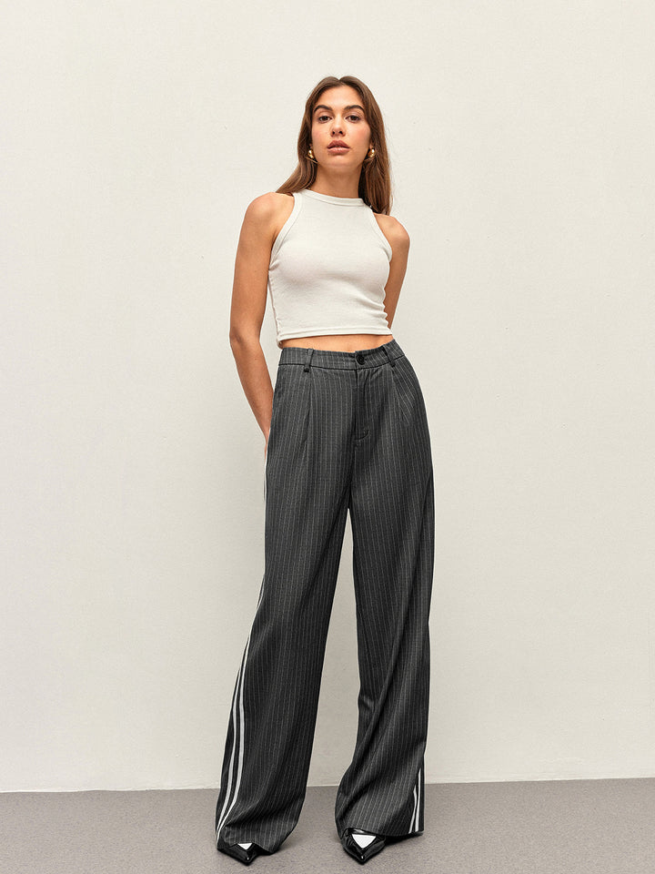 Mid-Waist Gestreifte Hose mit Einsätzen