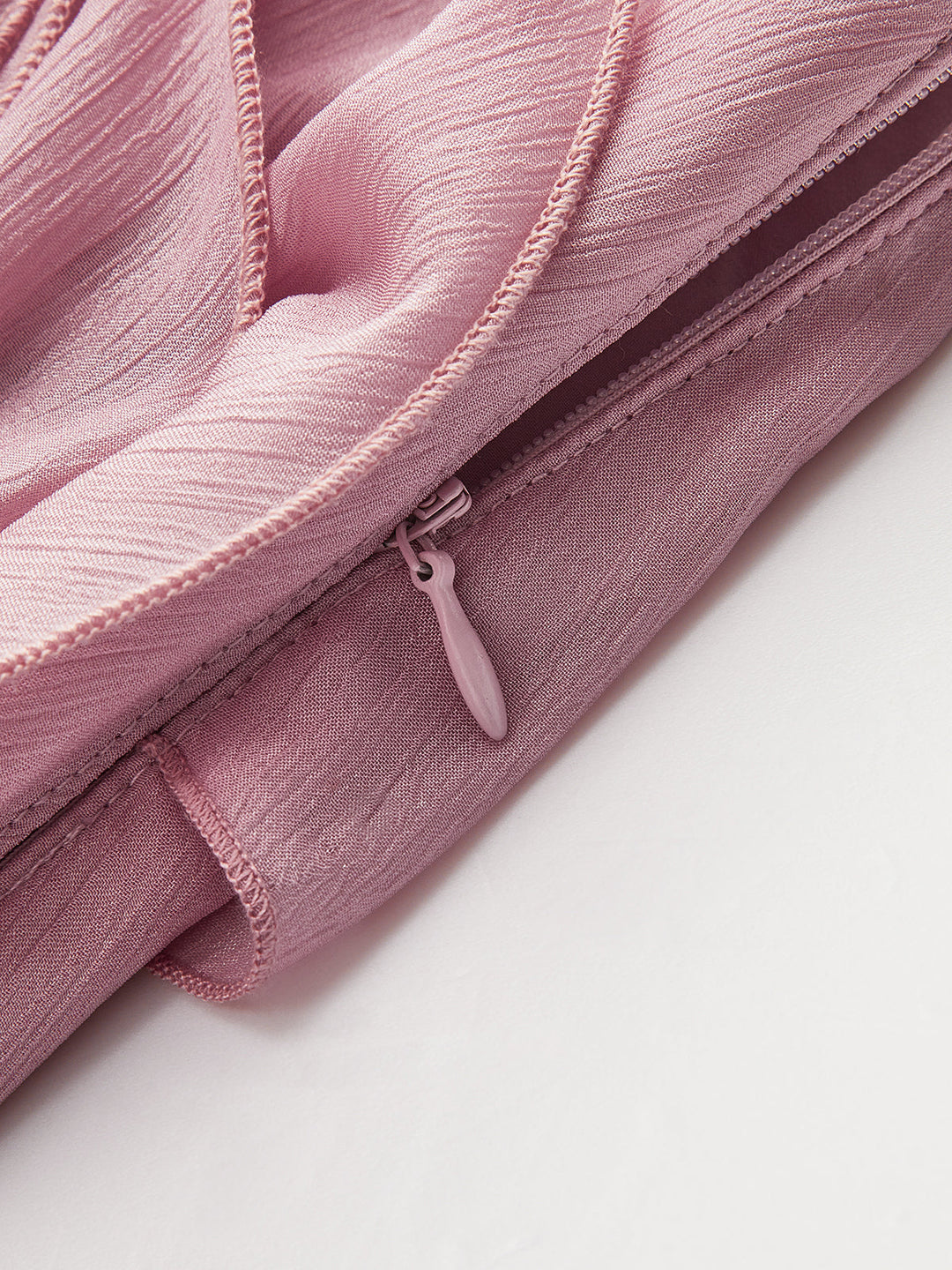 Halbtransparenter Chiffon-Rock mit 3D-Rosetten