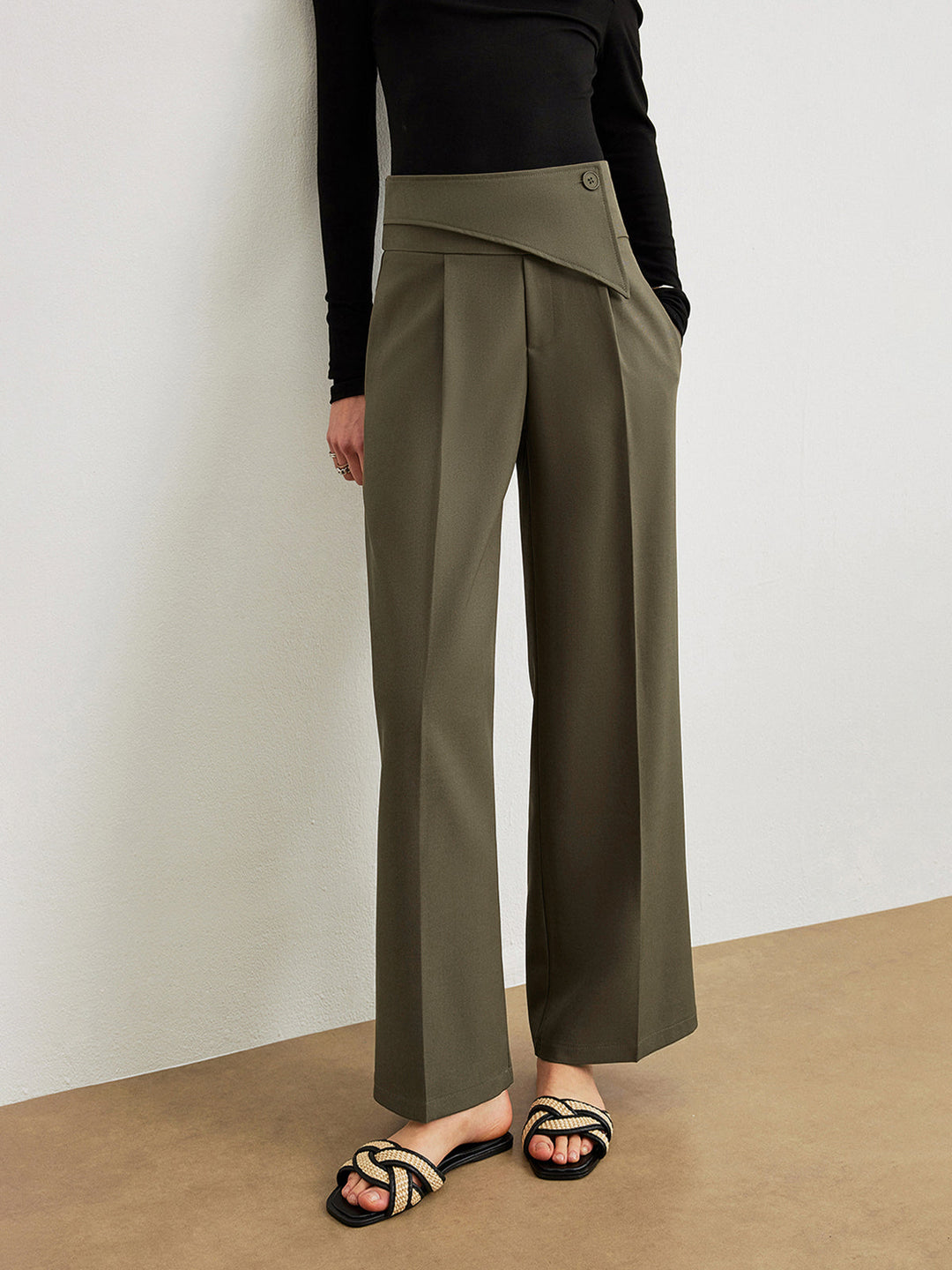 Mid-Waist Asymmetrische Hose
