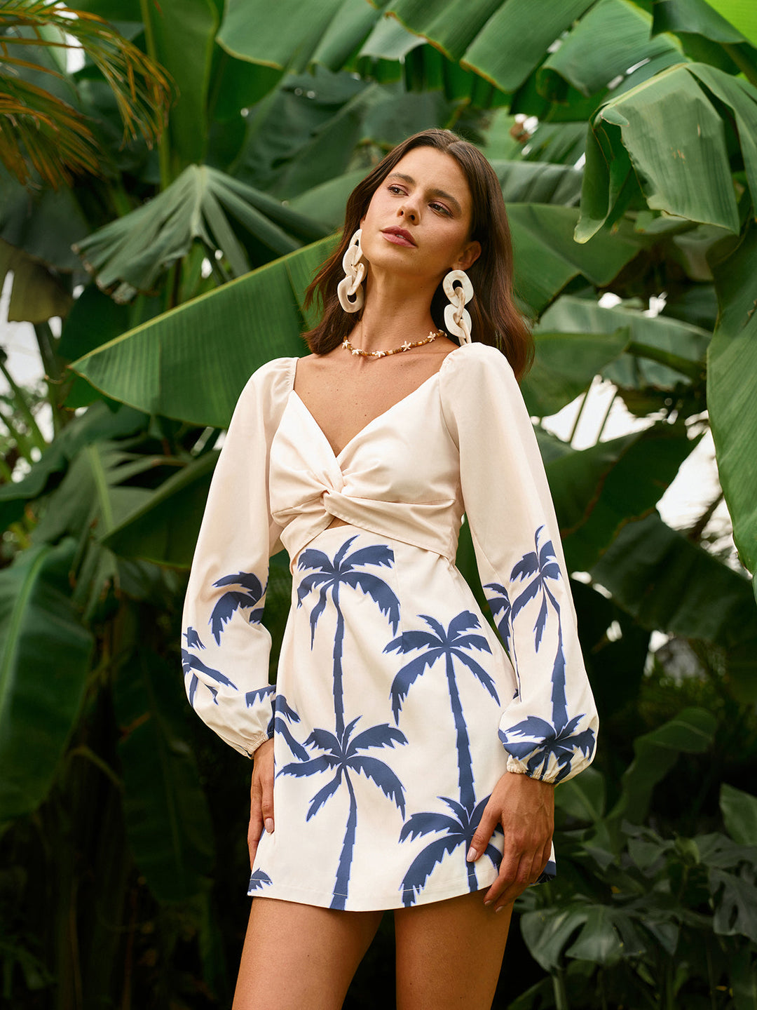 Langarm Kleid mit Twist-Front und Print