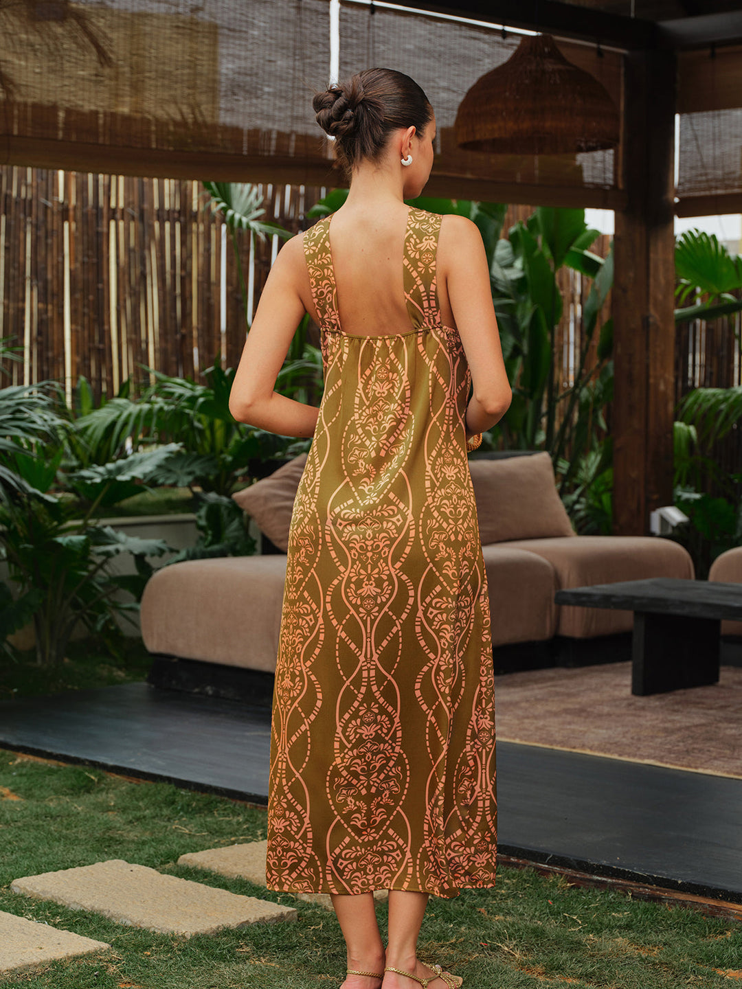 Satin Neckholder Kleid