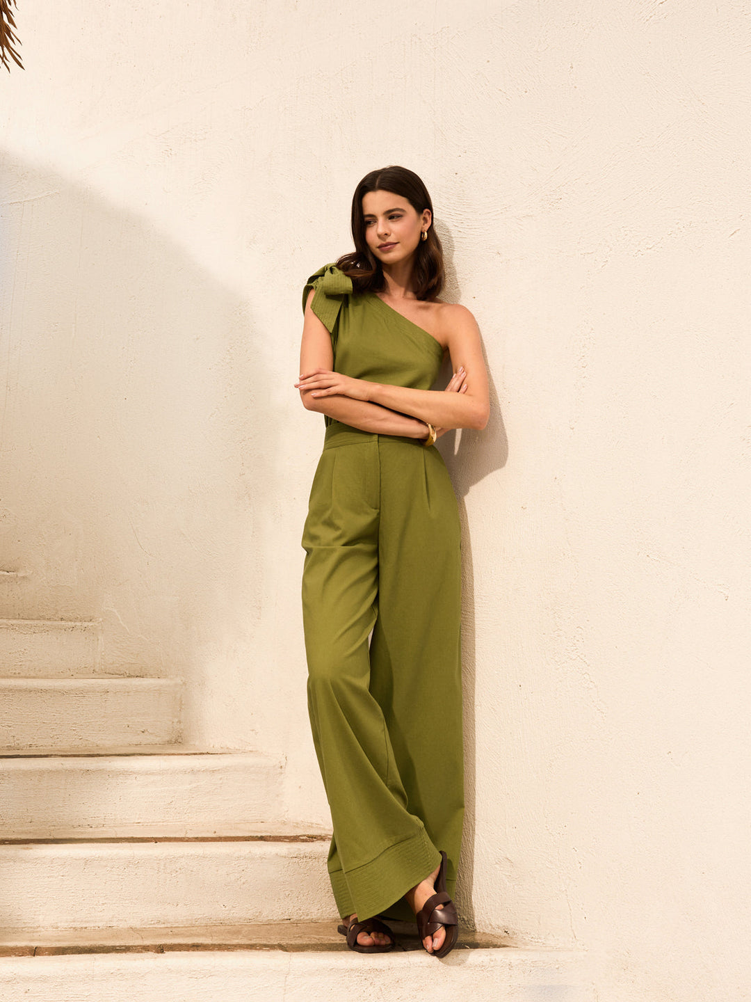 Baumwoll- & Leinen-One-Shoulder-Oberteil mit Hose Set