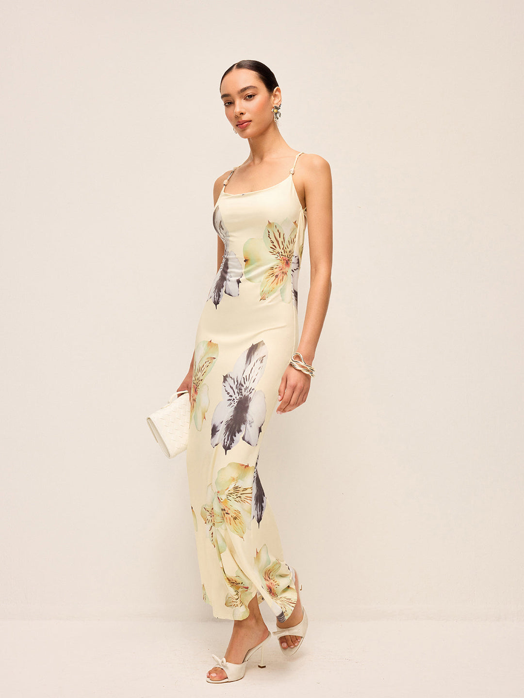 Rückenfreies Kleid mit Blumenprint und Schnürung