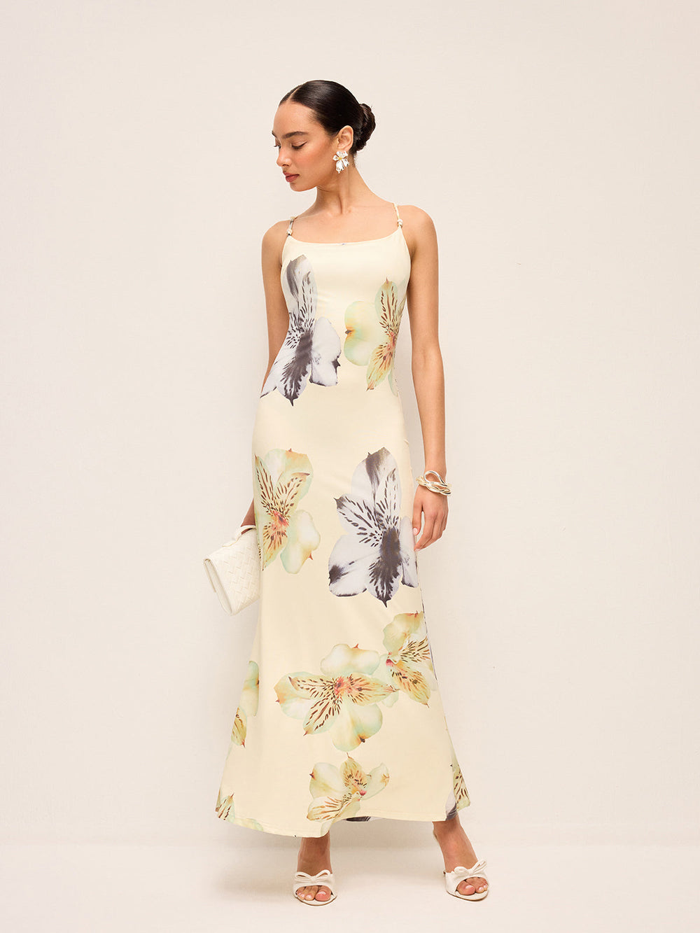 Rückenfreies Kleid mit Blumenprint und Schnürung