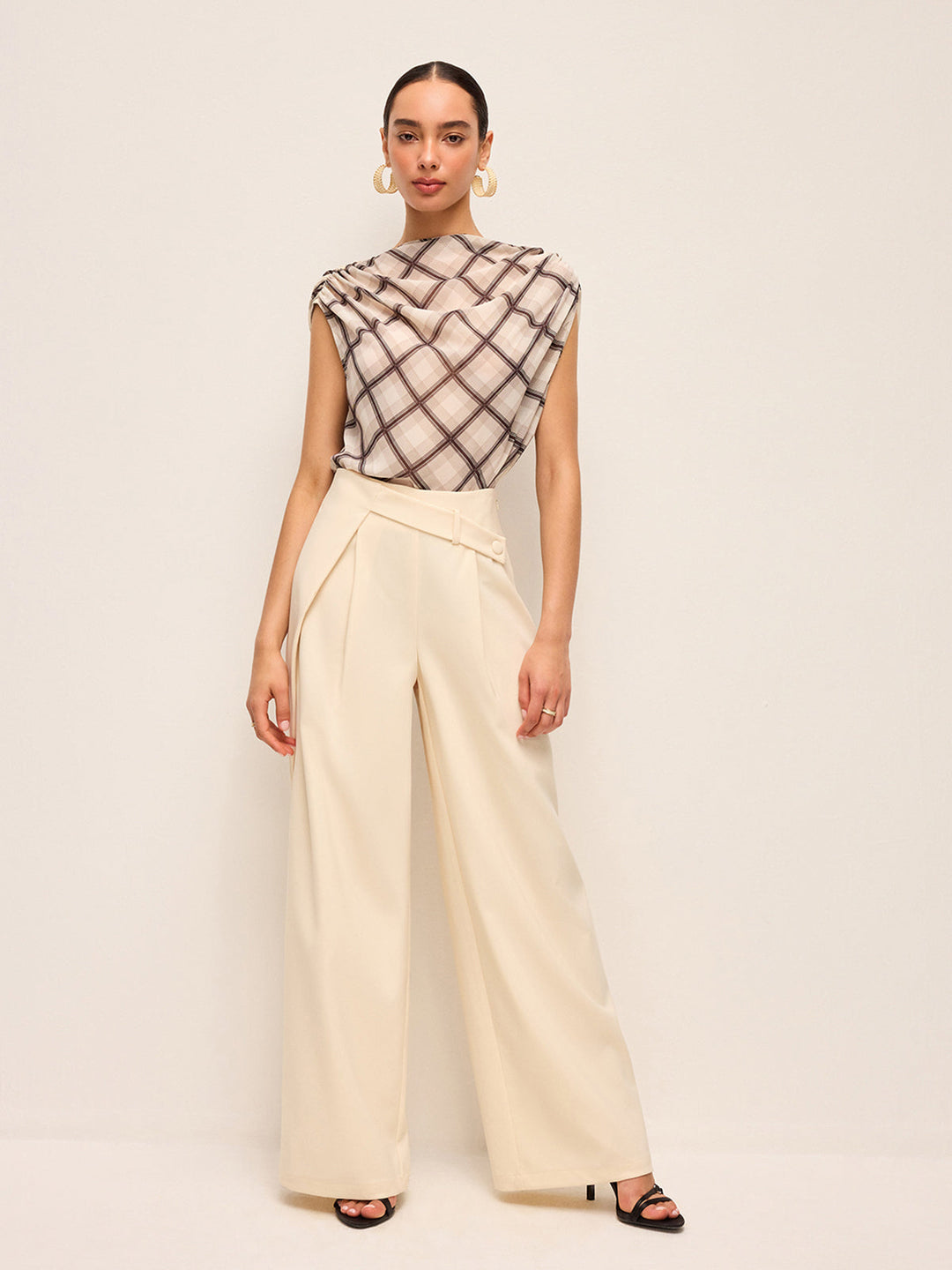 High-Waist Marlenehose mit Gürteldetail