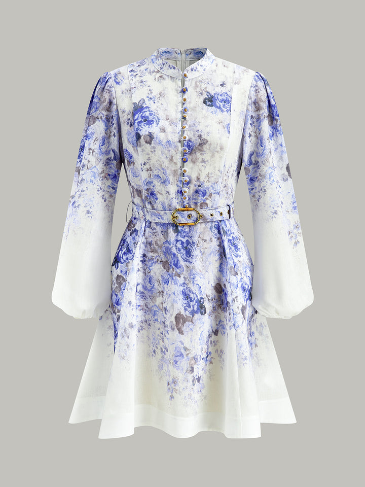 Kleid mit Puffärmeln aus Baumwolle und Leinen mit Blumenmuster und Gürtel