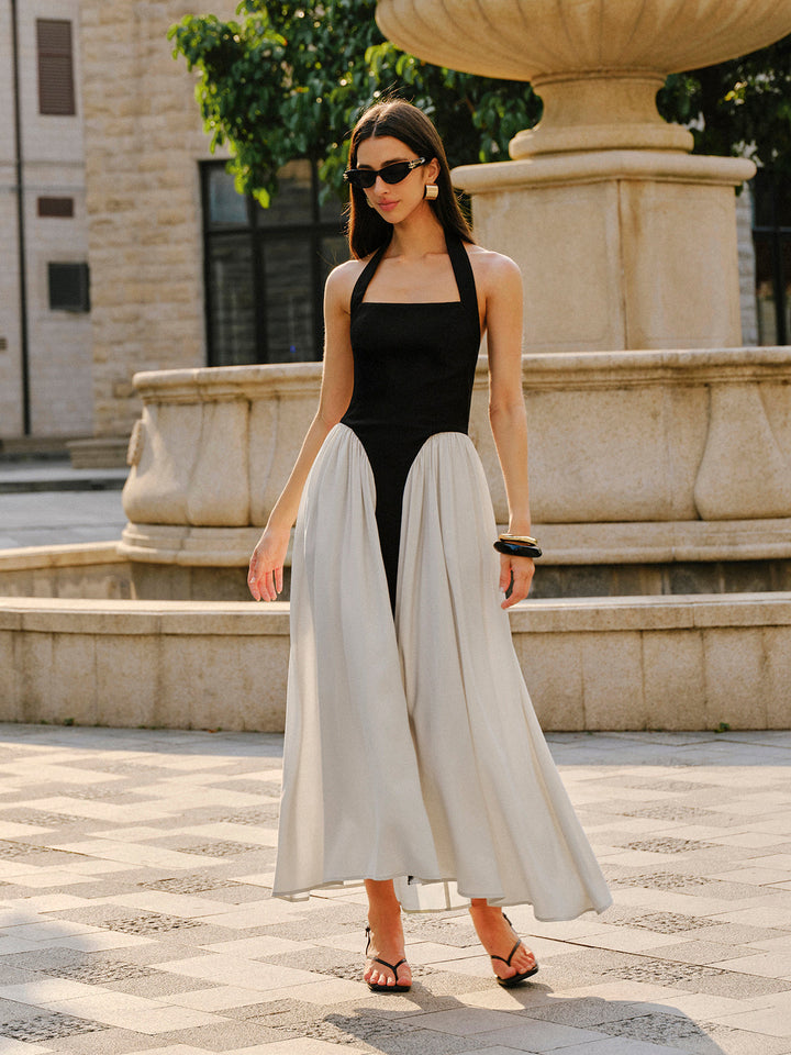 Farblich abgesetztes Neckholder-Kleid aus Leinenmischung