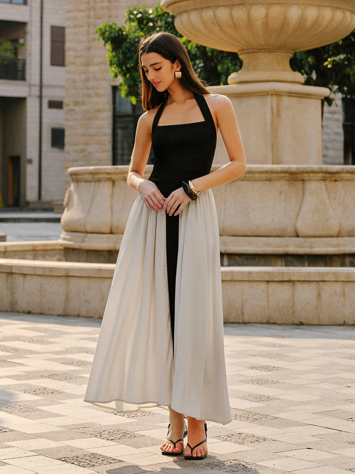 Farblich abgesetztes Neckholder-Kleid aus Leinenmischung