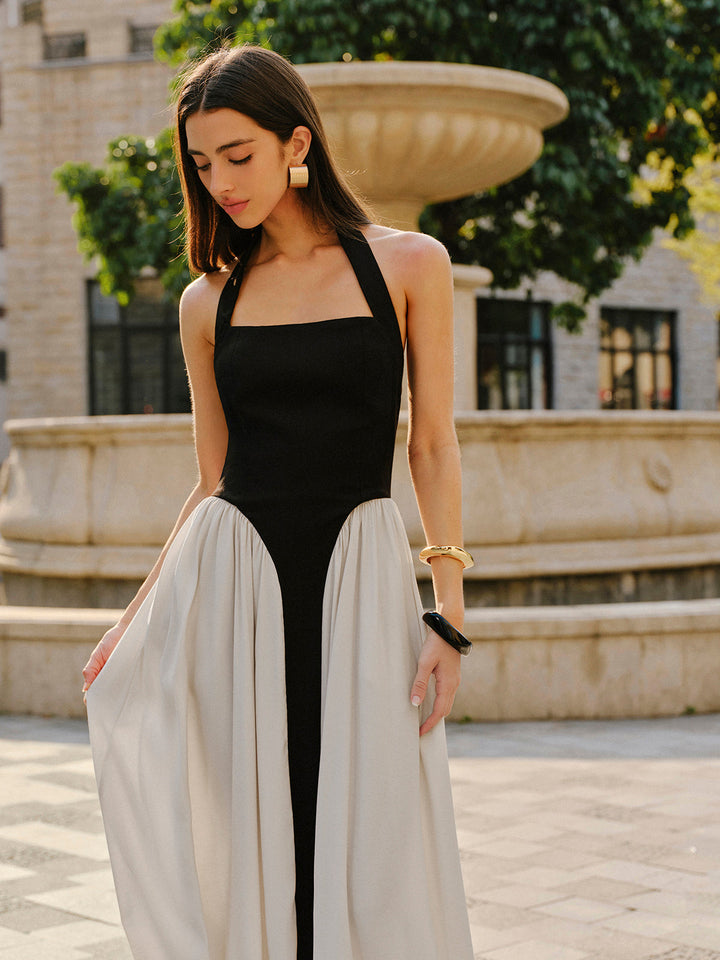 Farblich abgesetztes Neckholder-Kleid aus Leinenmischung
