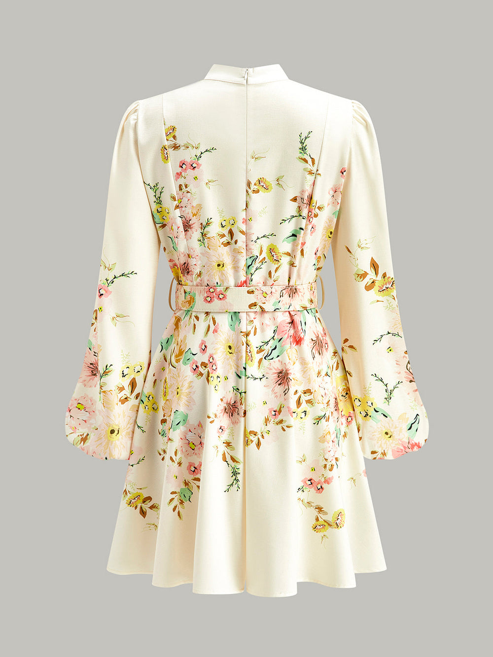Kleid mit Blumenprint und Gürtel