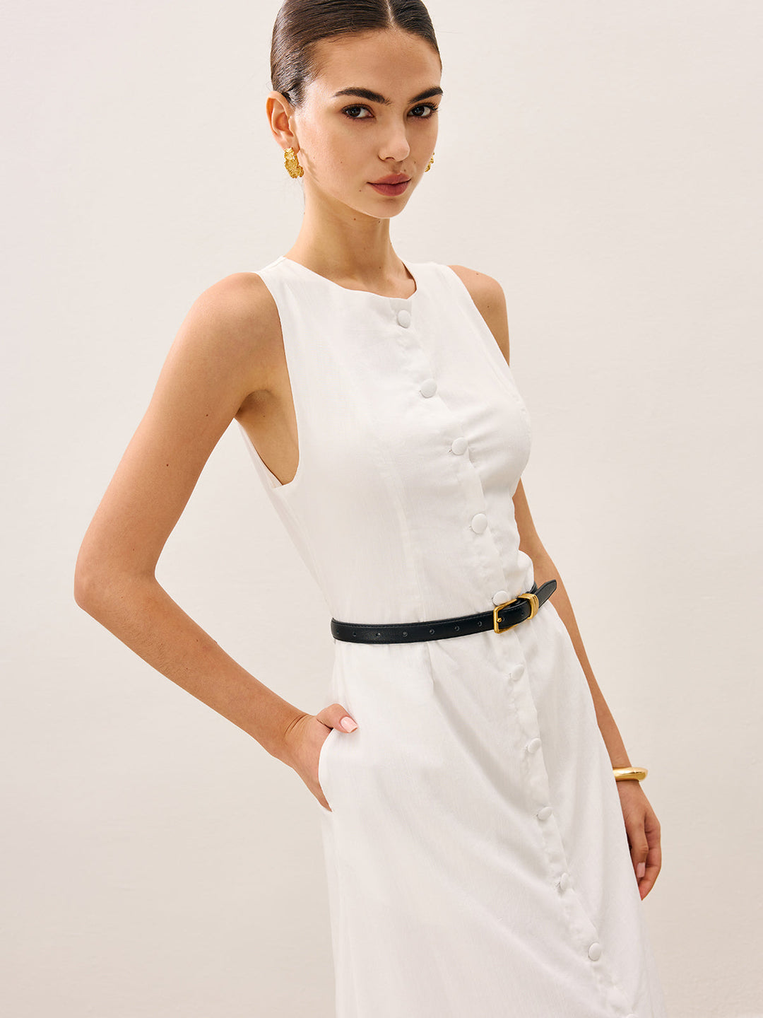Kleid mit durchgehender Knopfleiste aus Baumwolle und Leinen ohne Gürtel