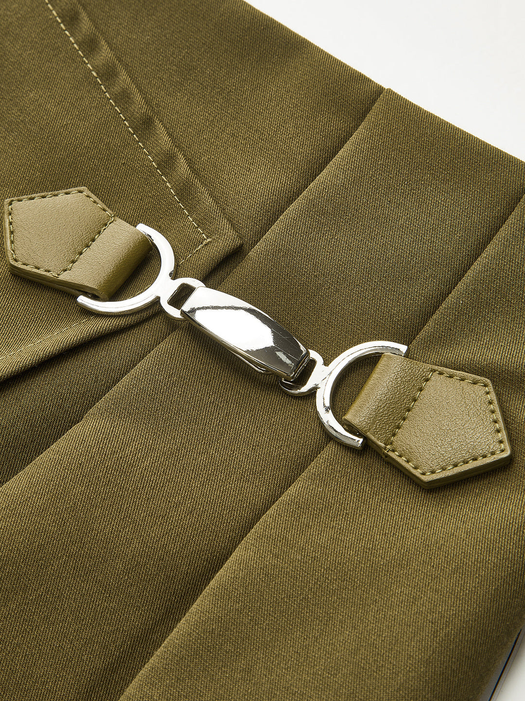 Taschenrock mit Wickeldesign und Falten