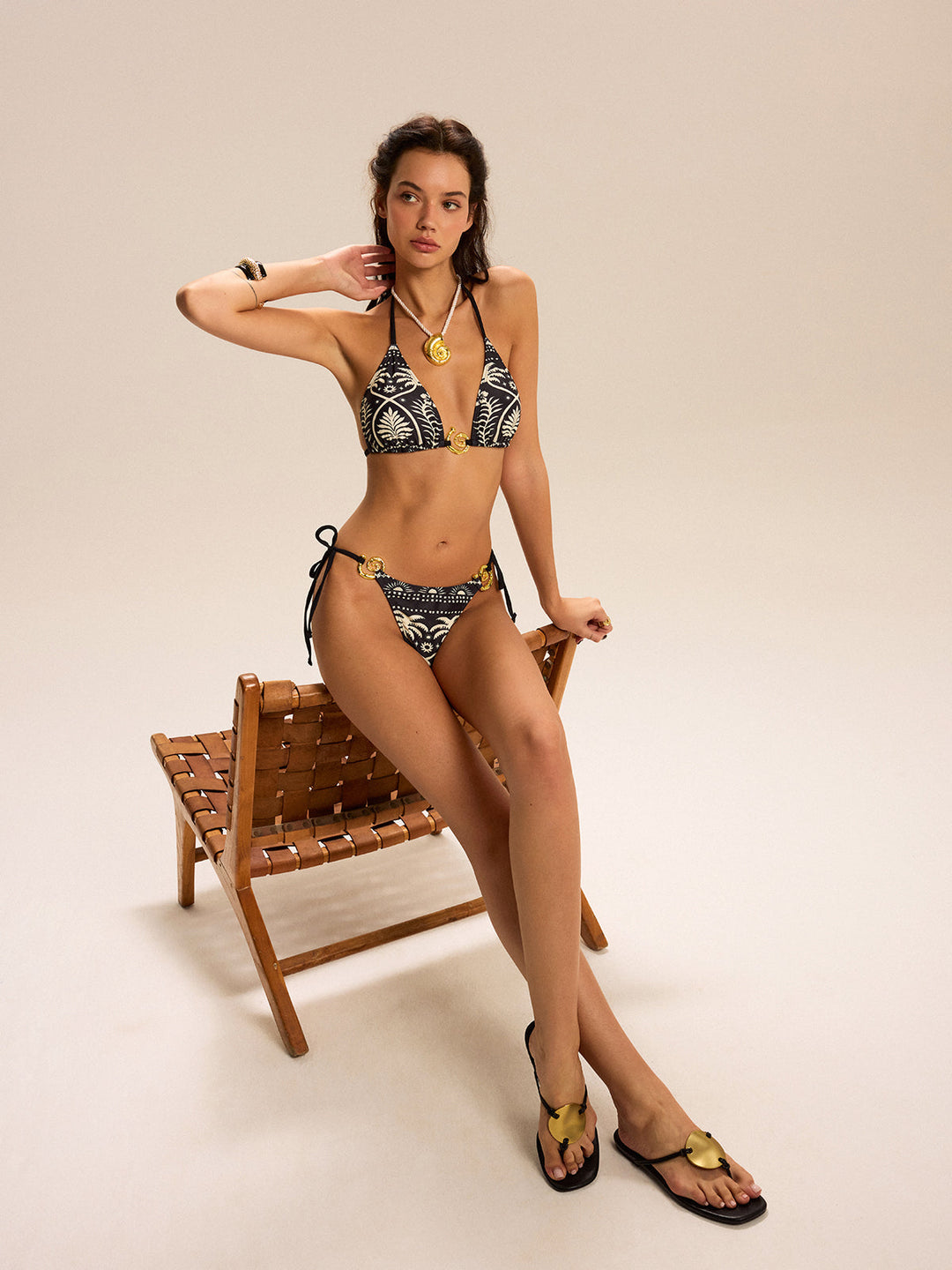 Bedrucktes Bikini-Set mit goldenen Ringdetails