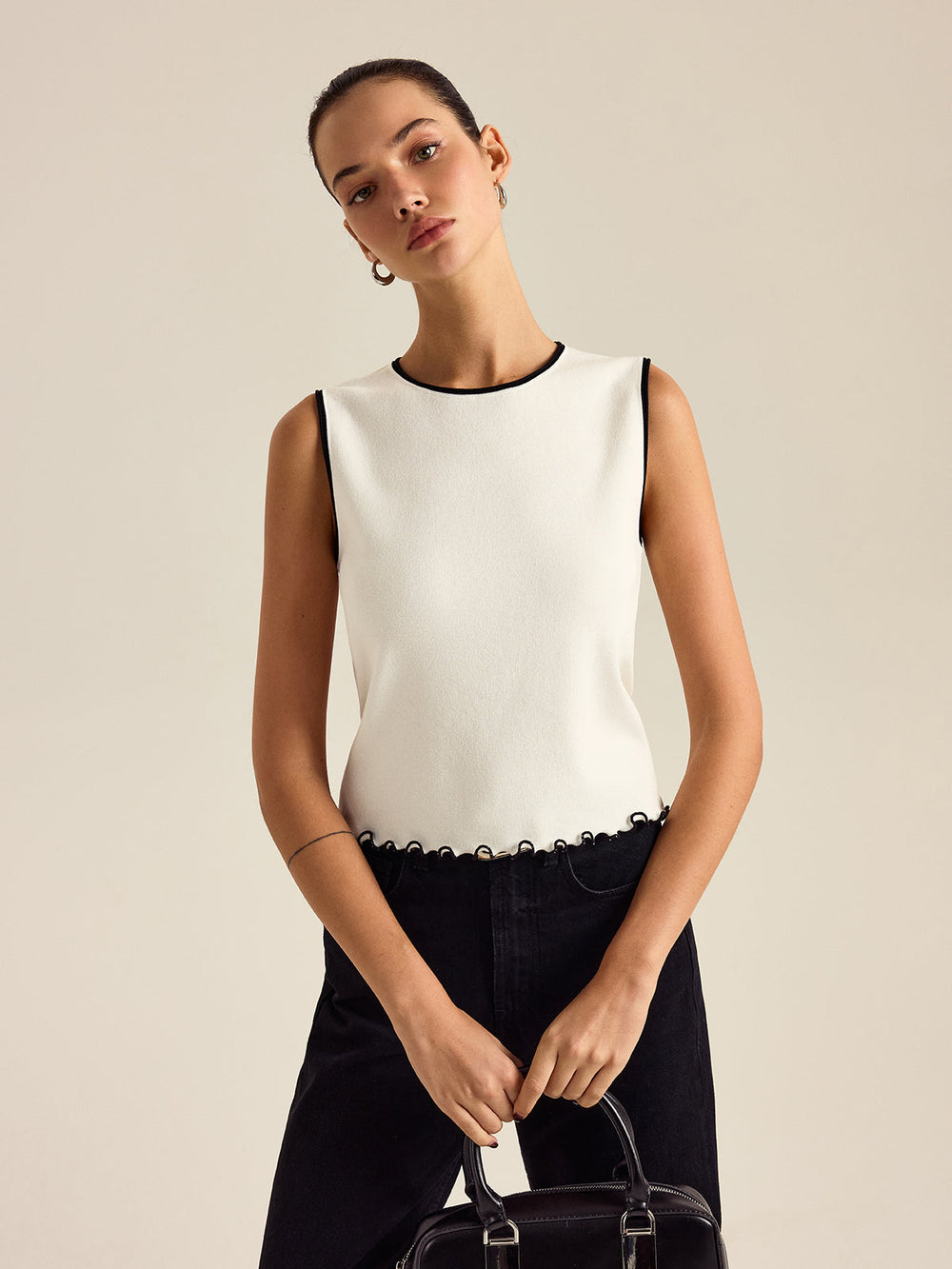 Tanktop mit Kontrastbesatz