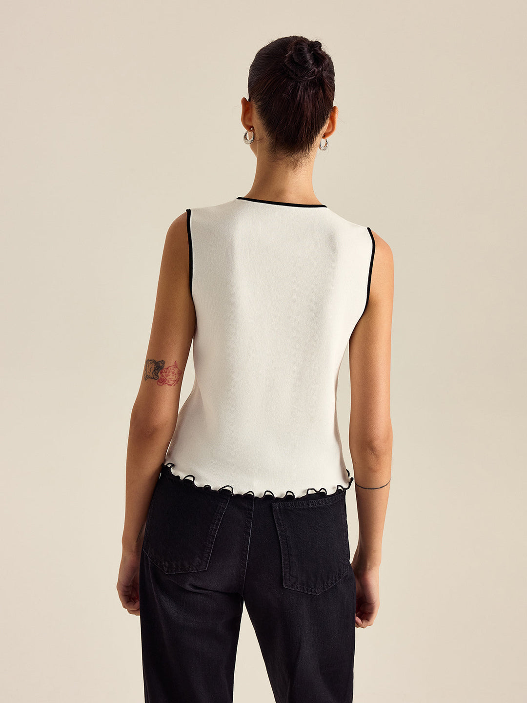Kontrastbesetztes Tanktop
