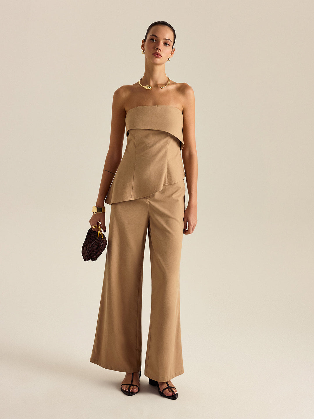 Asymmetrisches trägerloses Hosen-Set