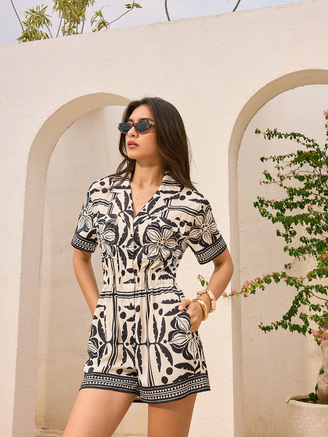 Taschen-Jumpsuit mit Aufdruck