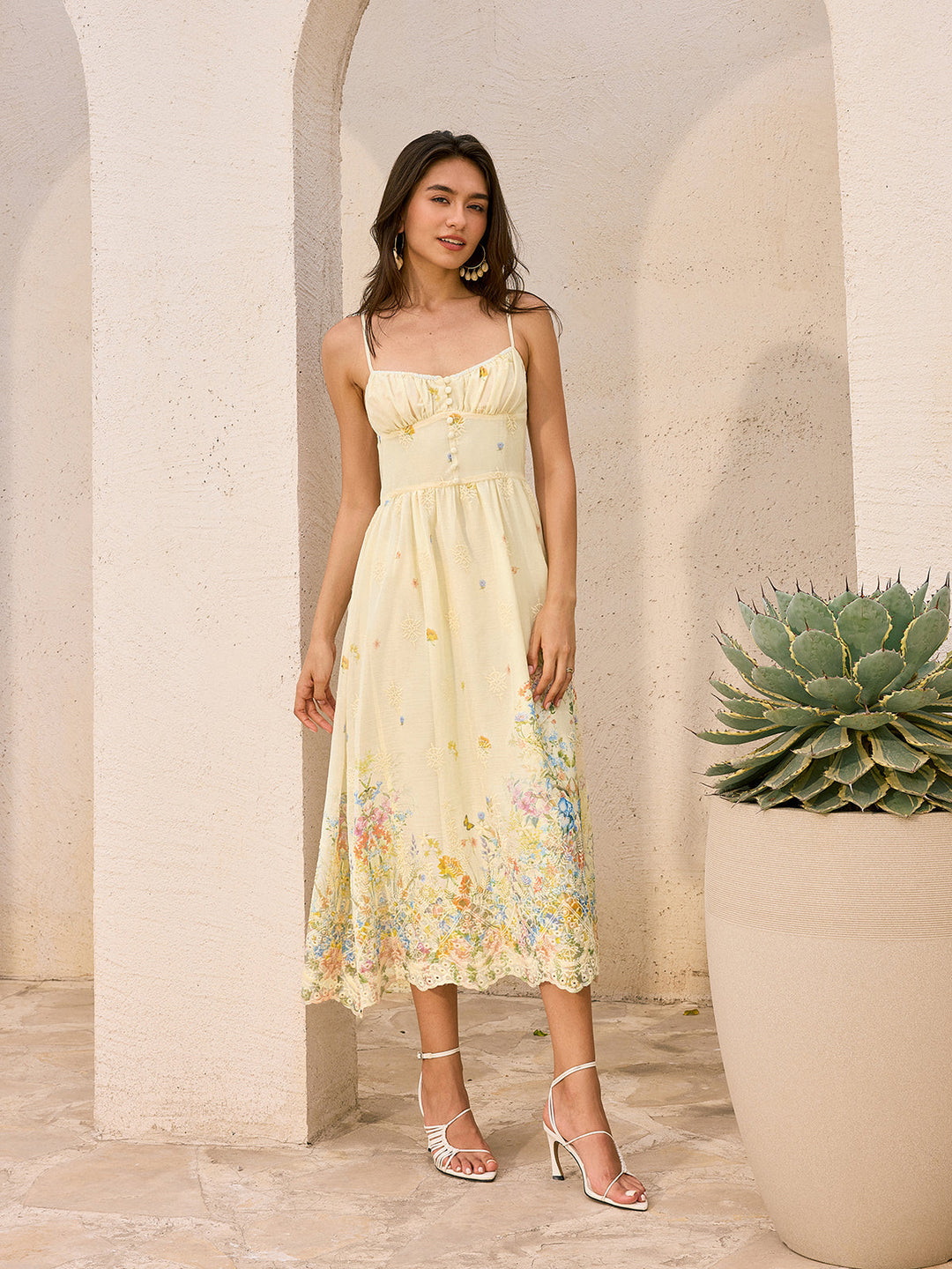 Blumenstickerei Midi-Kleid mit Knöpfen