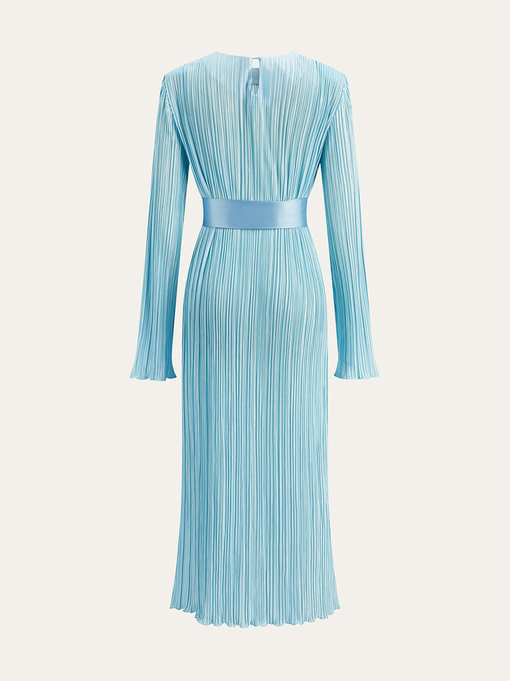 Gürtel Kleid mit Falten und langen Ärmeln in Midi-Länge