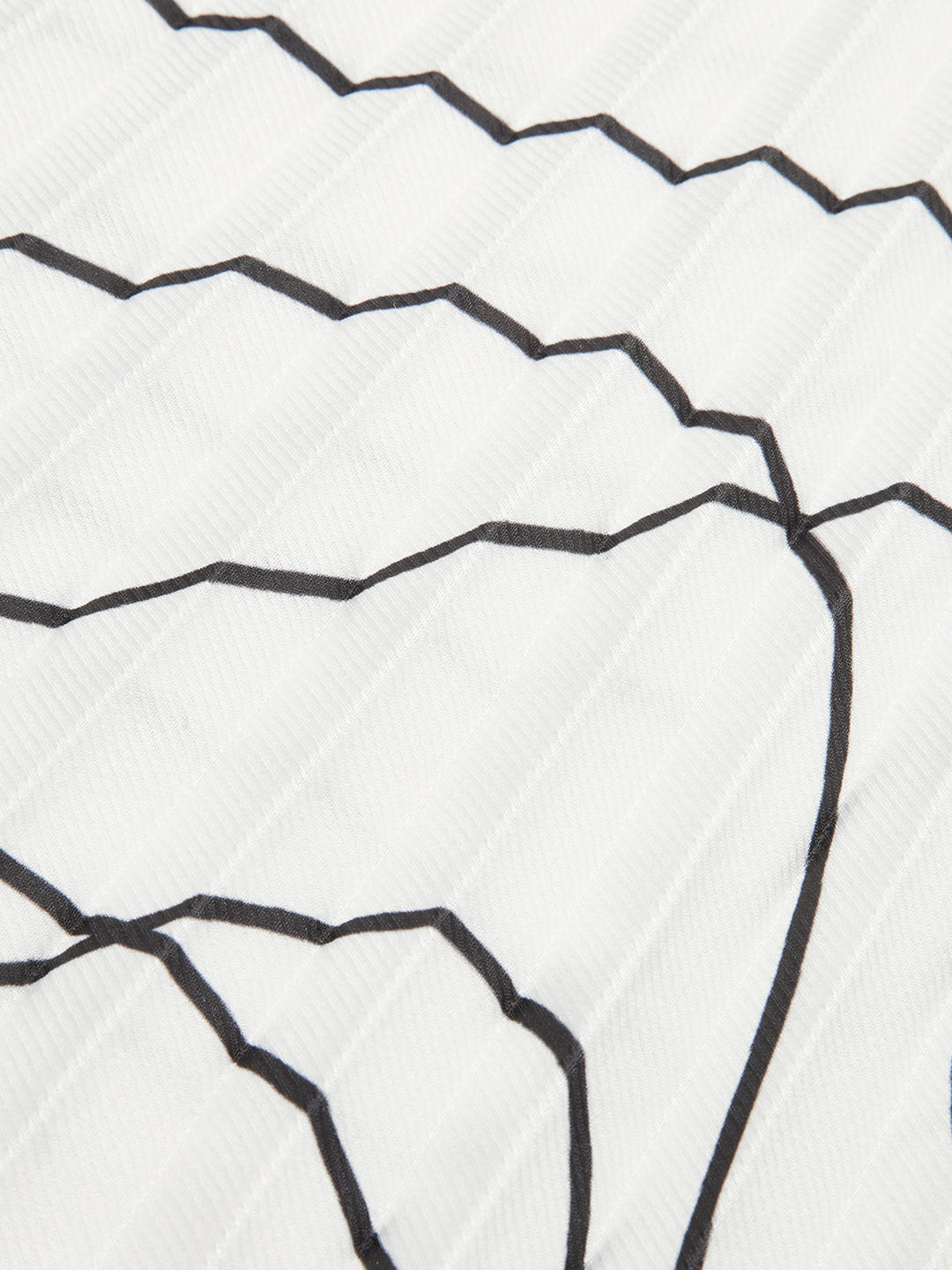 Faltenrock mit abstraktem Print