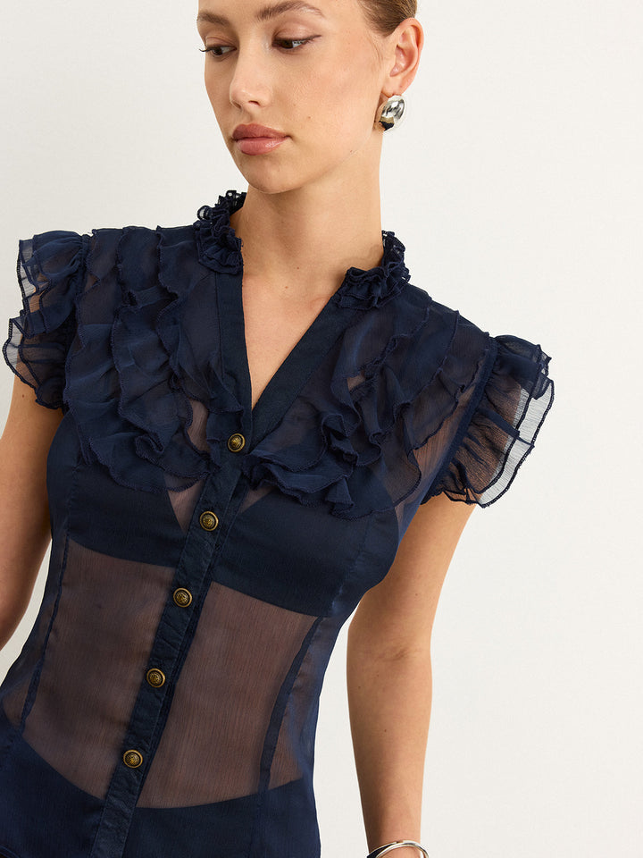 Halbtransparente Bluse mit Rüschen