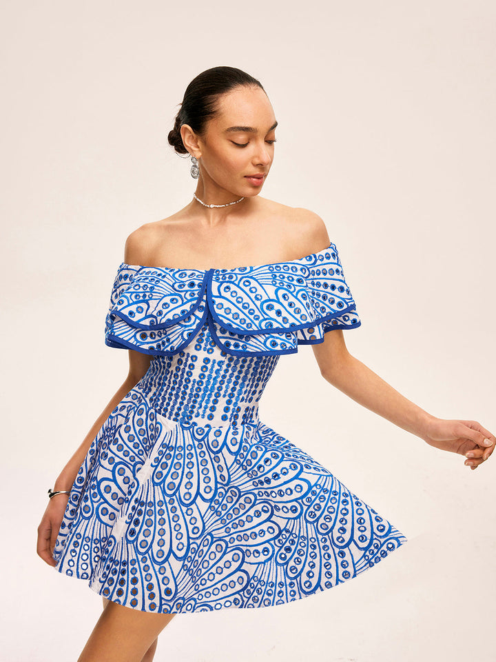Halbtransparente Rüschen-Kleid mit Carmen-Ausschnitt