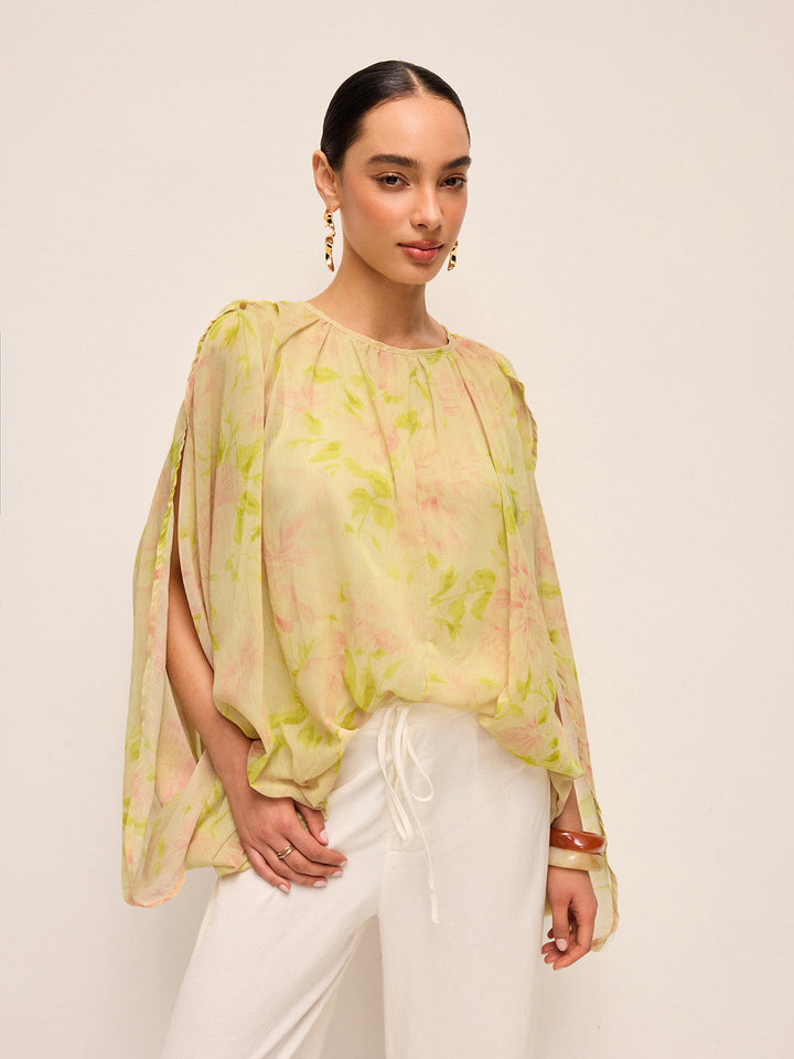 Halbtransparente Chiffon-Bluse mit fließenden Ärmeln und Blumenmuster