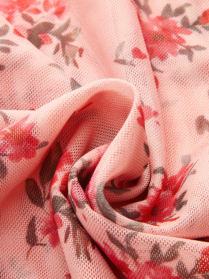 Bedrucktes Kleid mit tiefem V-Ausschnitt