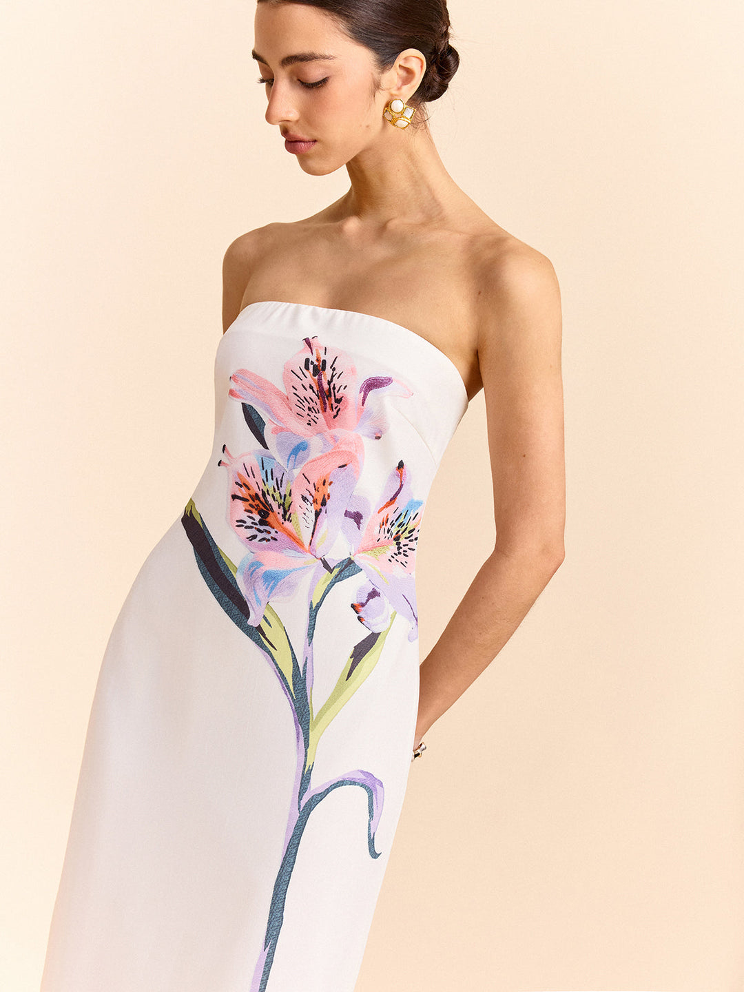 Trägerloses Maxikleid mit Blumenmuster