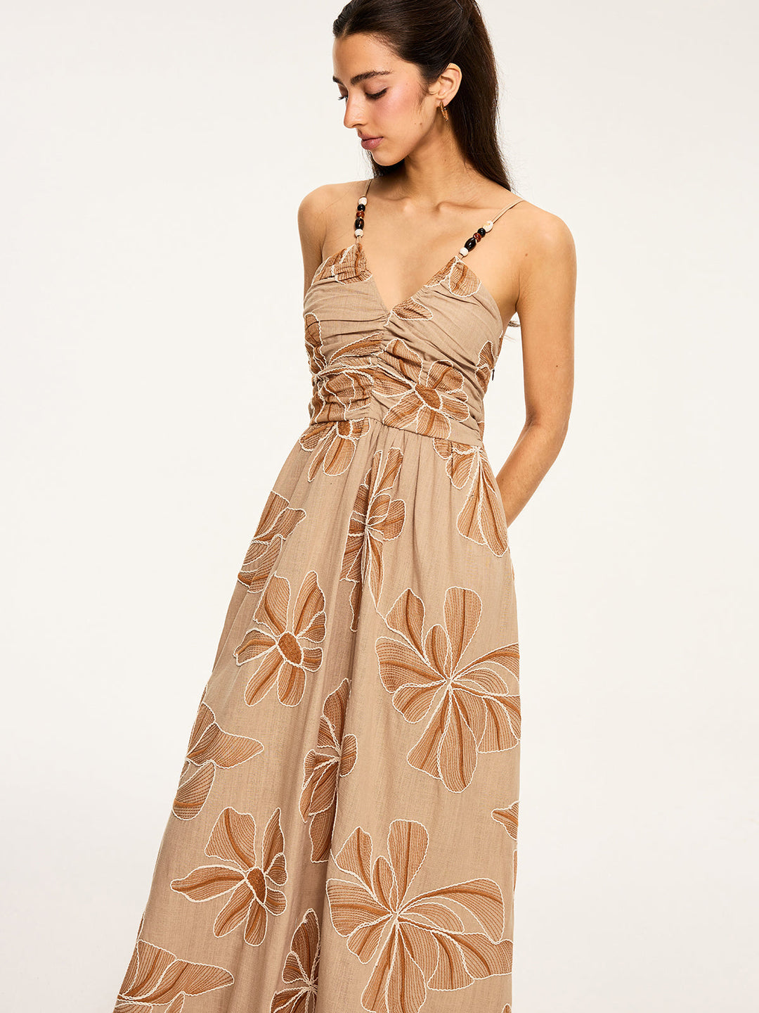 Maxikleid mit Blumenprint und Rückenausschnitt