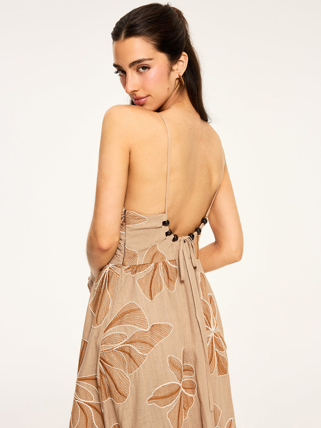 Maxikleid mit Blumenprint und Rückenausschnitt