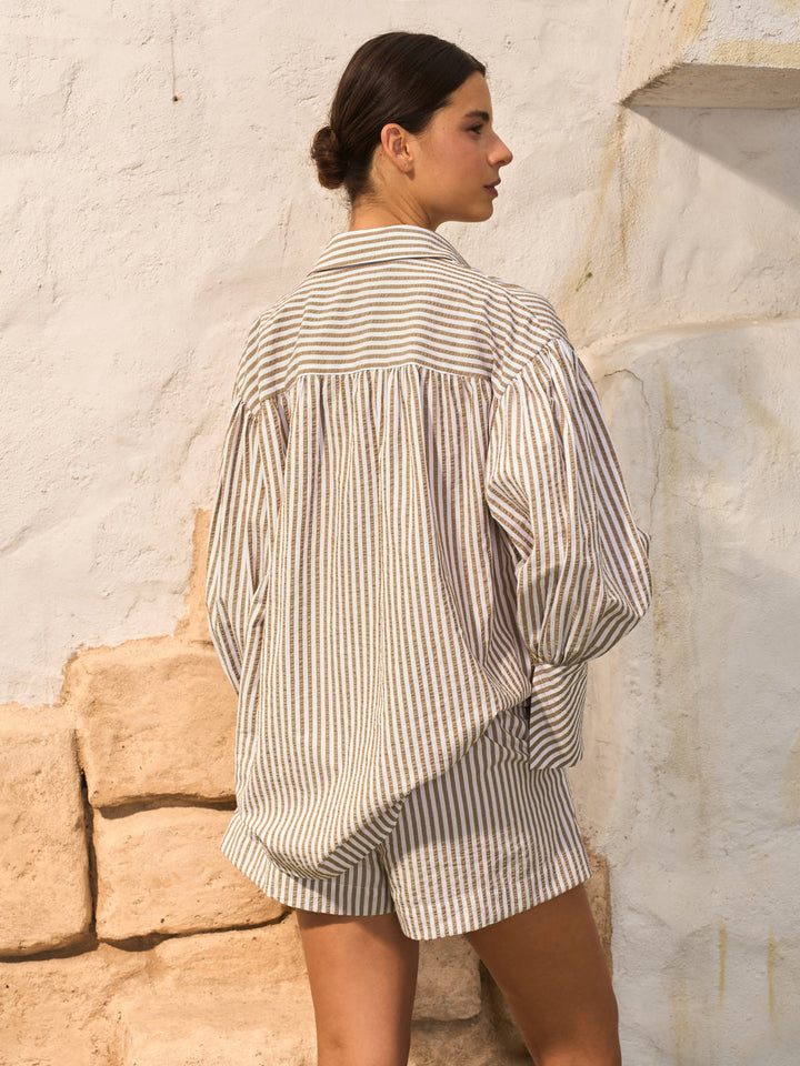 Gestreifte Shorts mit Kordelzug