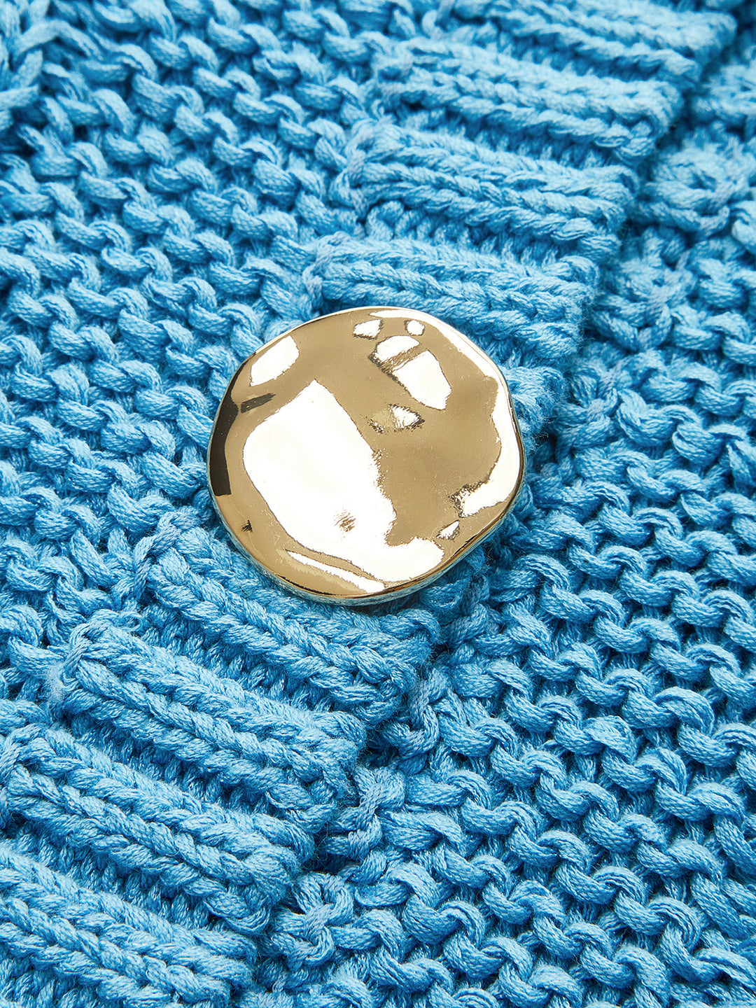 Ärmellose Strickweste mit durchgehender Knopfleiste