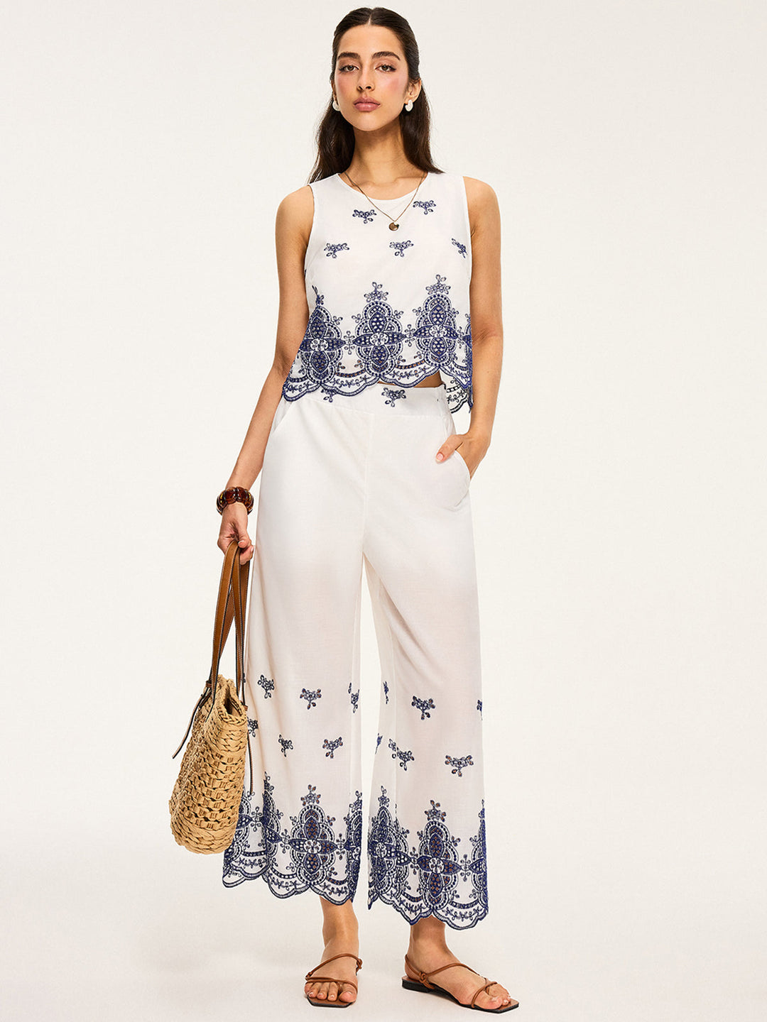 Besticktes Crop-Top und Hose mit weitem Bein Set