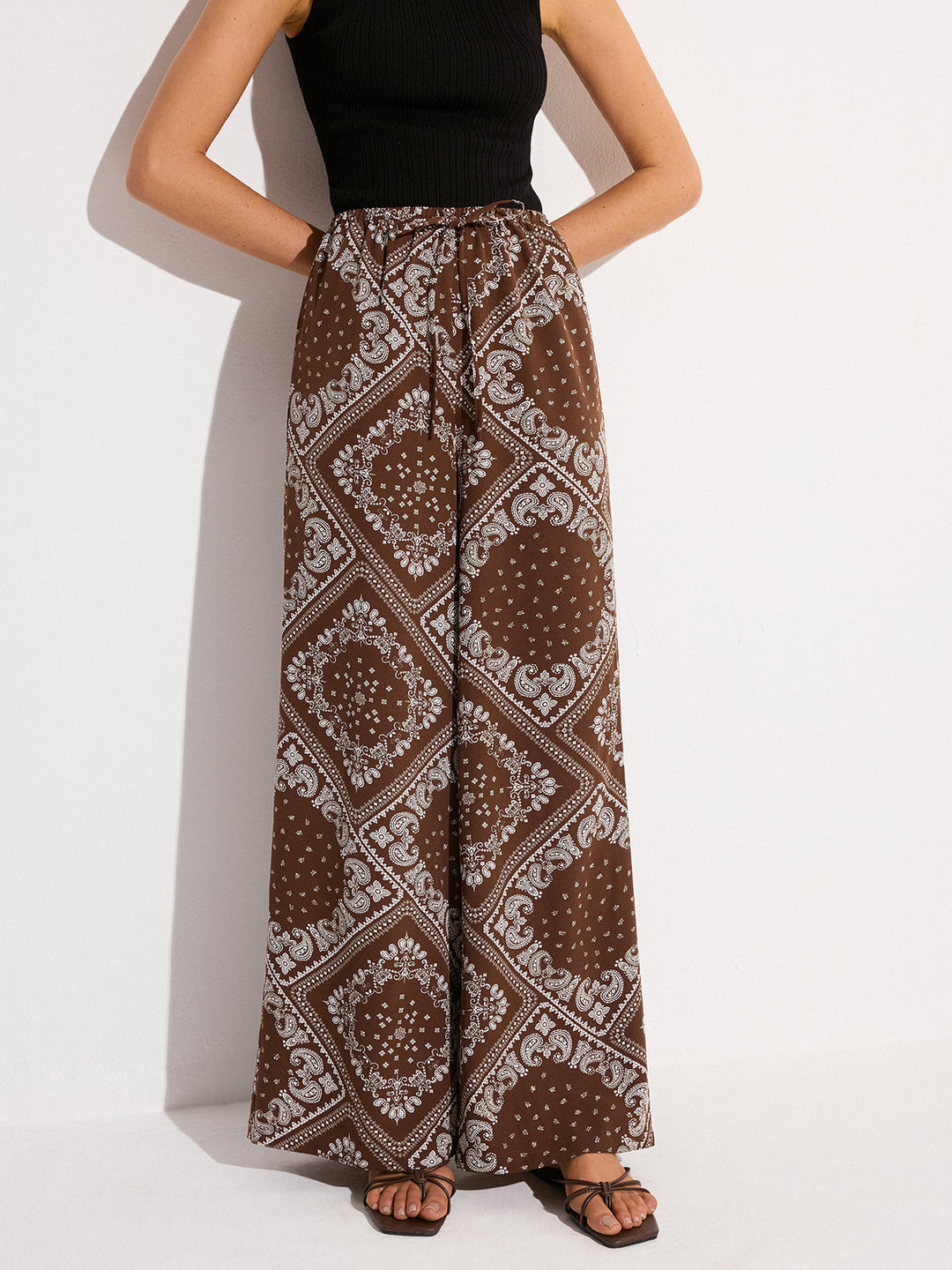Paisley-Print-Taschen-Hose mit weitem Bein