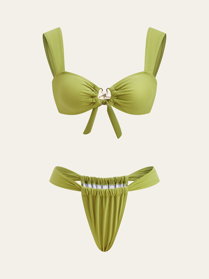 Bikini-Set mit Rückenschnürung und Metallelementen