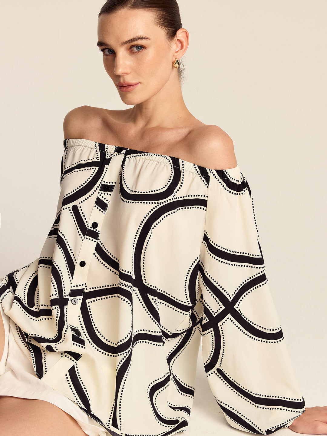 Gemusterte Carmenbluse