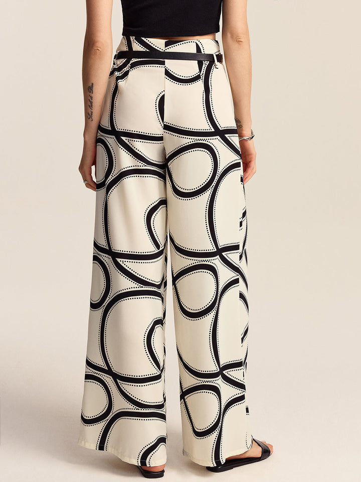 Gestreifte Hose mit weitem Bein