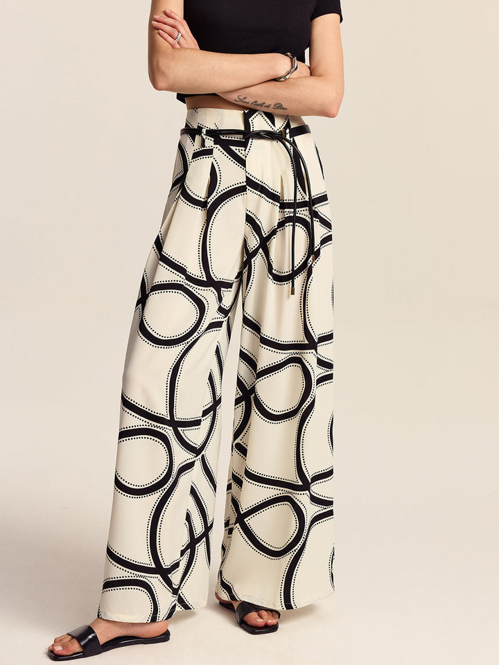Gestreifte Hose mit weitem Bein